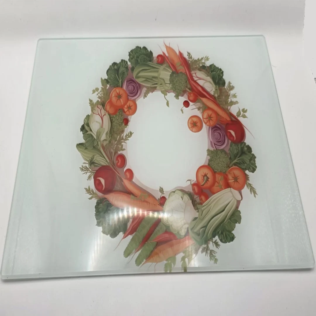 Vegetable Wreath Glass Chopping Board